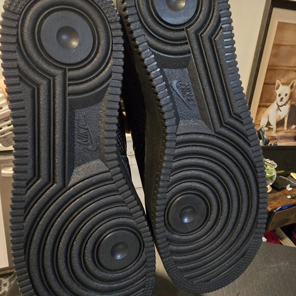 Nike Air Force 1 Low Kobe Triple Black Mens IB0018003 Size 10 2025 NEW - Picture 11 of 16